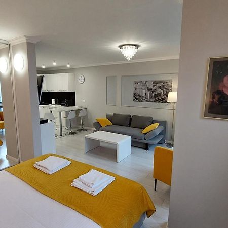 Elegancki Apartament W Sercu Warszawy Varsovie Extérieur photo